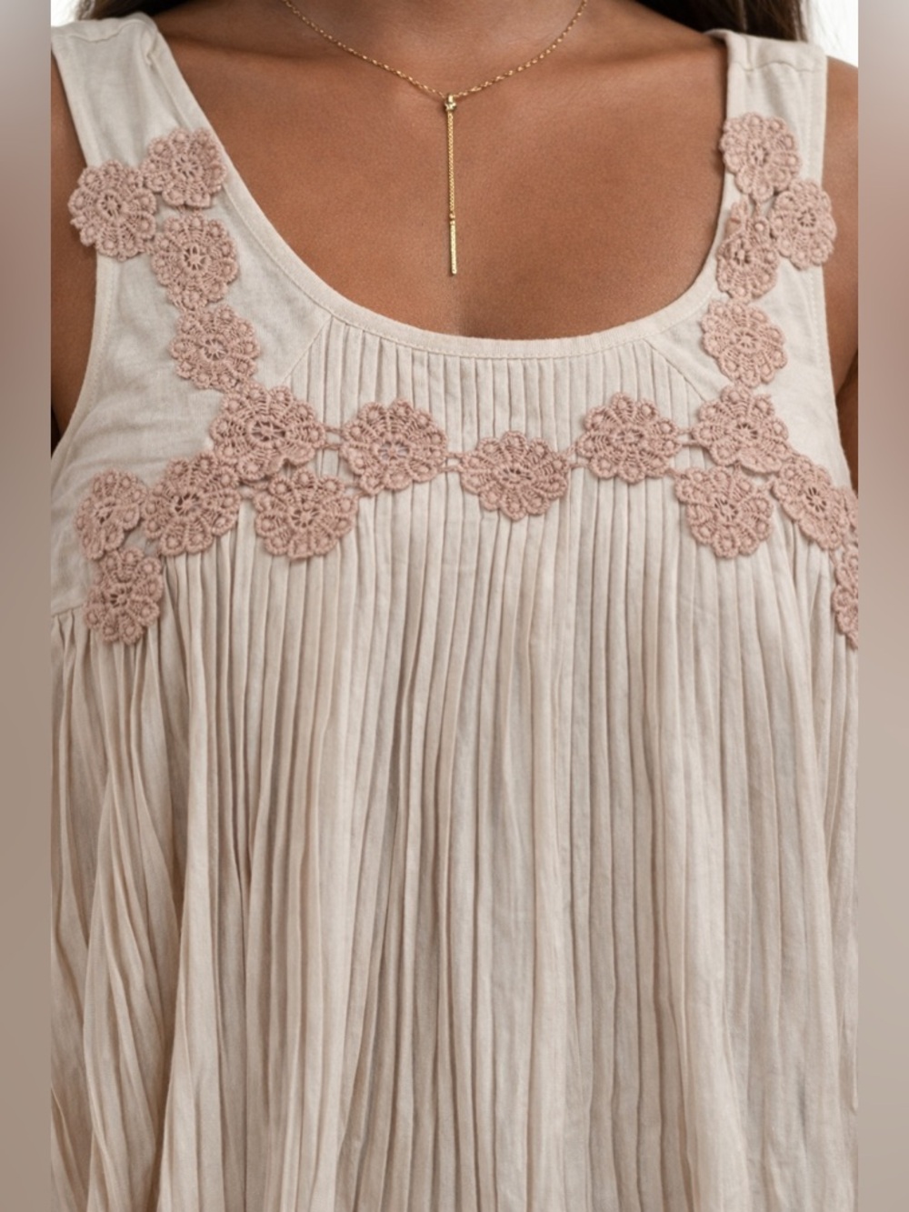 Sleeveless Cream Tank Top with Pink Floral Trim